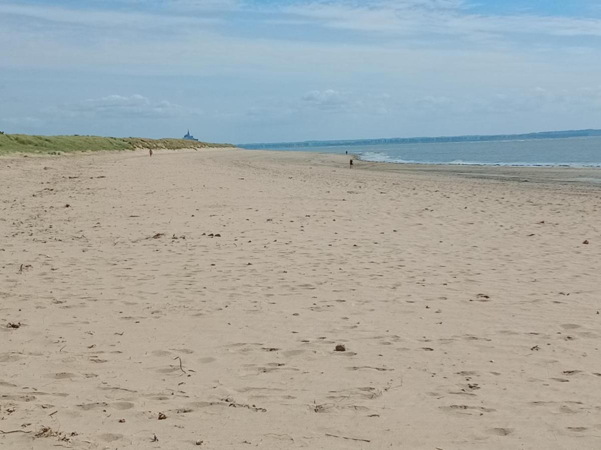 Gite Les Bambous En Baie Du Mont St Michel Dragey Zewnętrze zdjęcie
